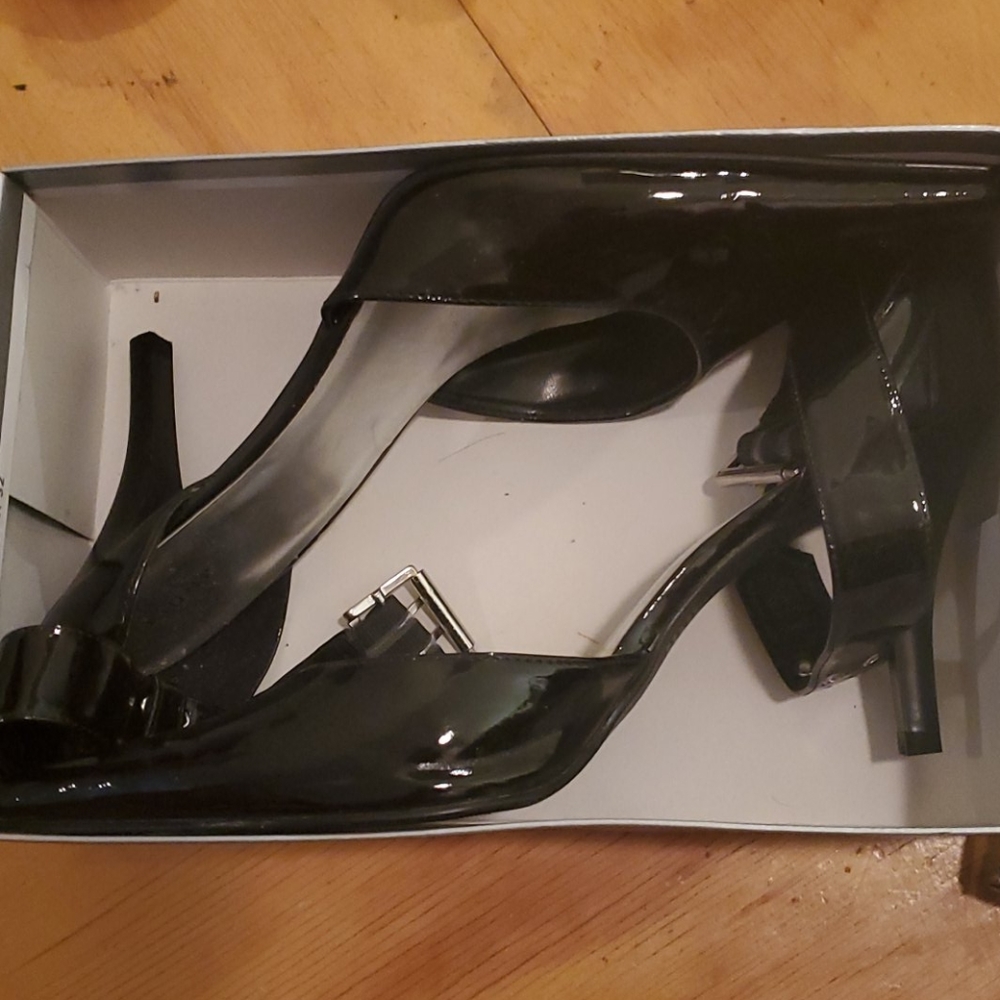 Fioni size 13 ankle strap heel vintage never worn